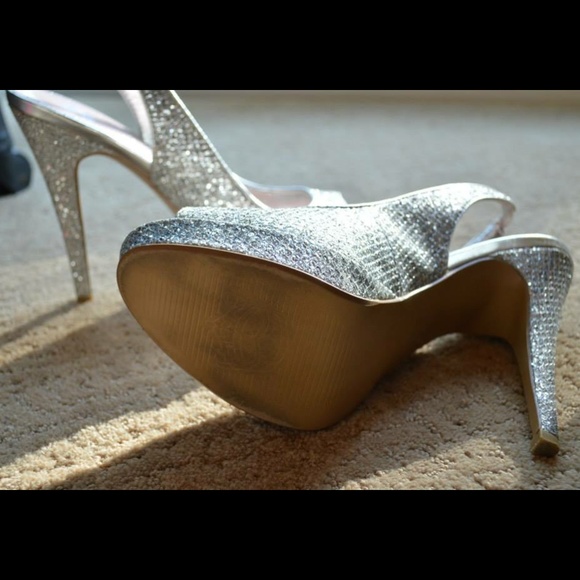 Silver Miss America Slingback Shoes - Picture 2 of 2