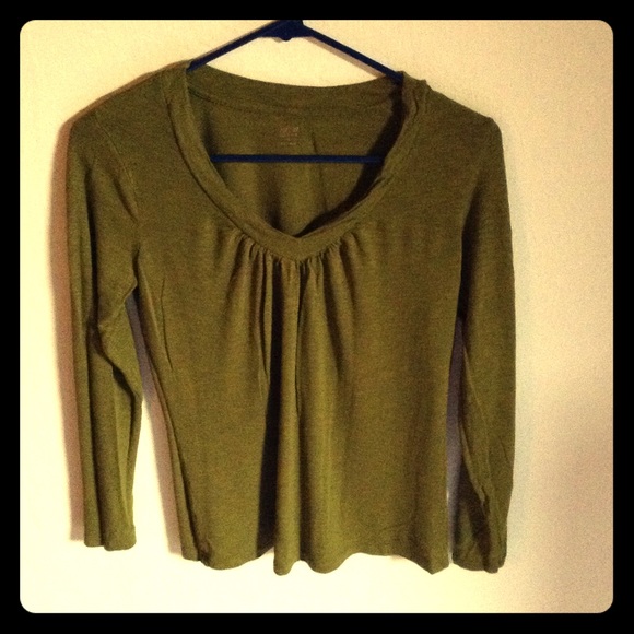 🌟3 for $15🌟Forest Green Blouse - Picture 1 of 1