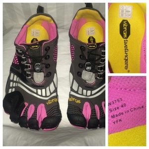 Vibram fivefinger shoes. Like new