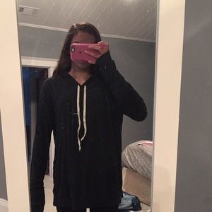 Brandy Melville longsleeve flowy top