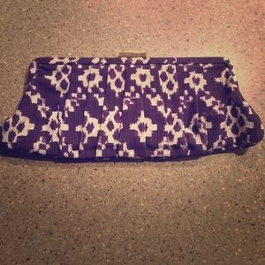 Purple clutch