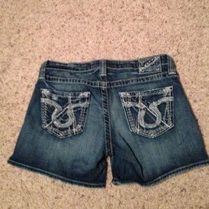 Cute Buckle shorts