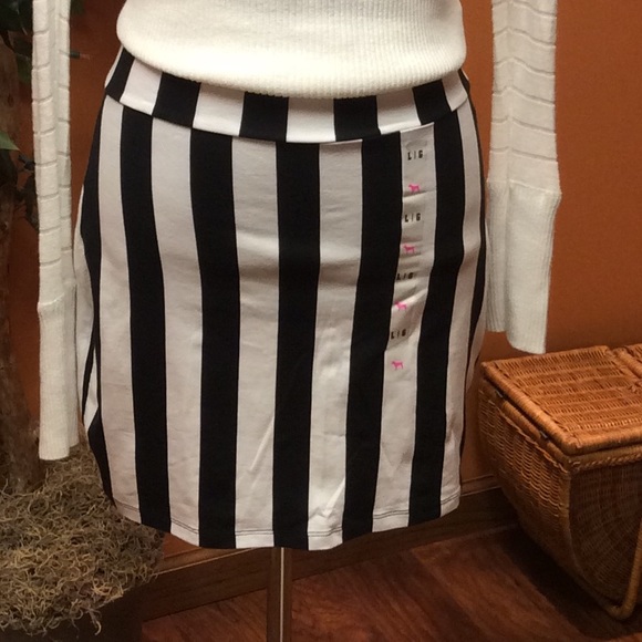 SOLDπHPππVICTORIA'S SECRET BODYCON MINI SKIRT - Picture 2 of 3