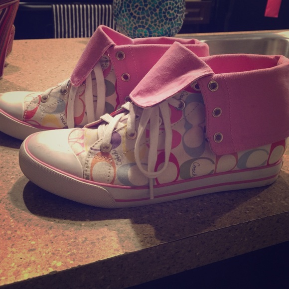 Coach Shoes - Coach print shoes