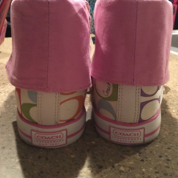 Coach print shoes - Picture 3 of 3