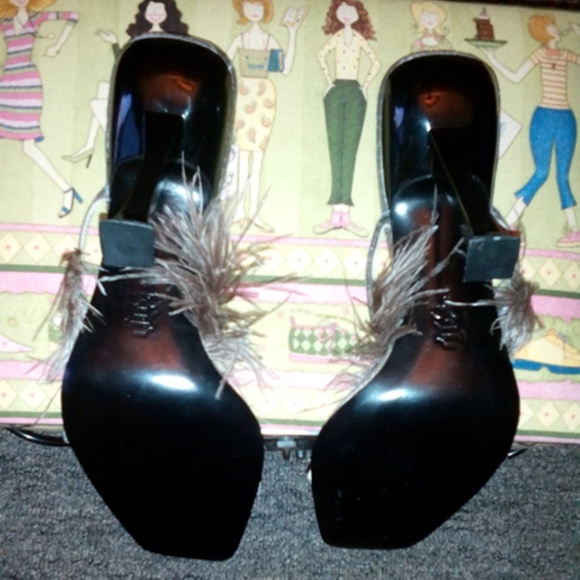 Fubu Sandals - Picture 4 of 4