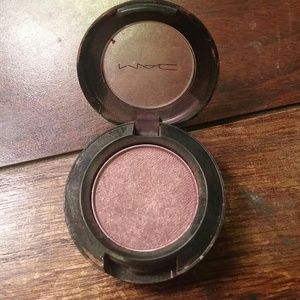 Eyeshadow **used**