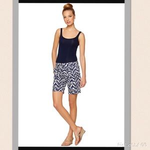 Lilly Pulitzer Chipper Short Bright Navy Treasure