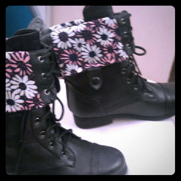 Combat Boots