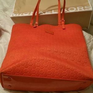 4th of July SALE. Michael Kors large bag