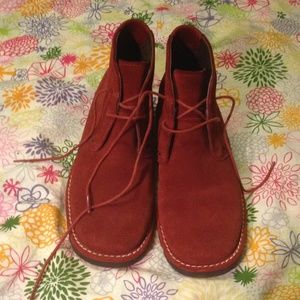 Women's Red suede boots