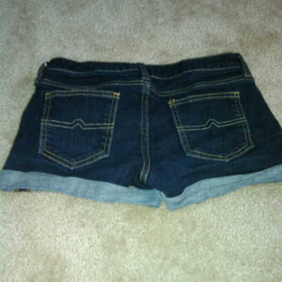 Jean shorts - Picture 2 of 2