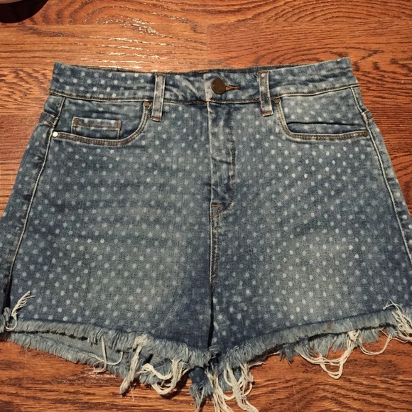 BLANK NYC DENIM SHORTS