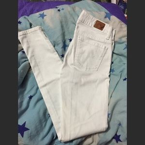 American Eagle White Super Stretch Jeggings