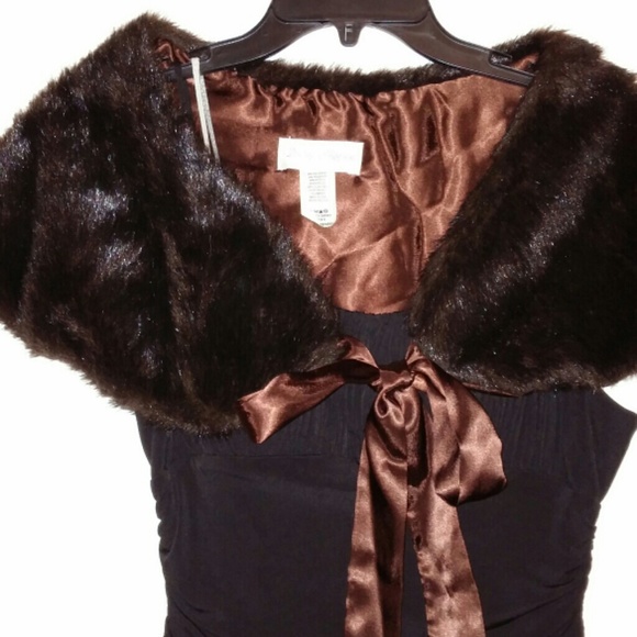 Dark brown faux fur shawl - Picture 2 of 3