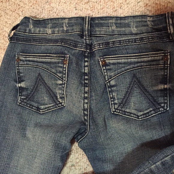 Capris - Picture 2 of 2