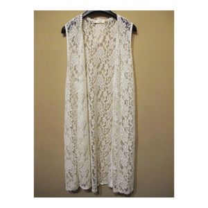 Floral lace maxi vest