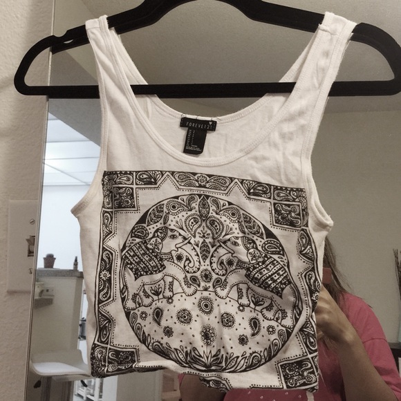 Crop top