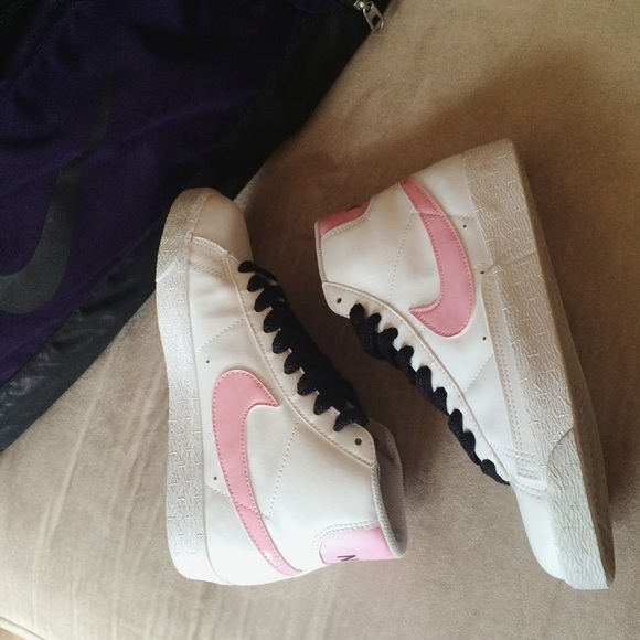 nike blazer mid fit
