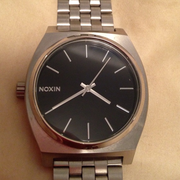 Nikon watch