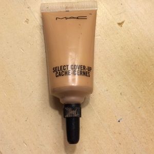 Mac Liquid Concealer and BareMinerals bundle