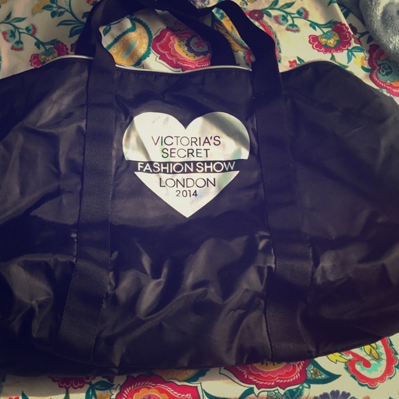 VS carry on bag - Picture 1 of 2