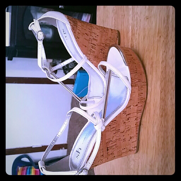 Shi Wedges