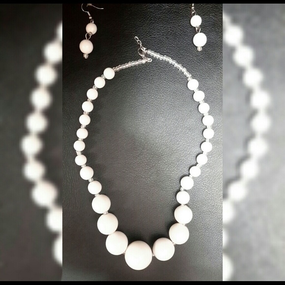 White necklace and earring set