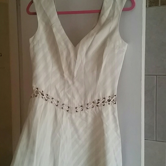 Great dress!