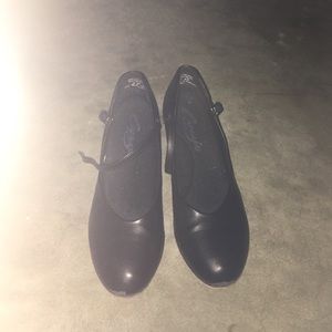 Character shoes
