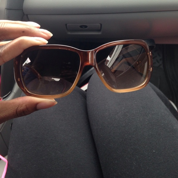 Jimmy Choo sunglasses 👑