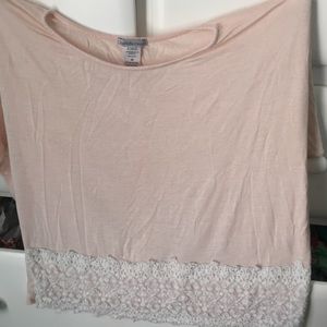 Pale pink top