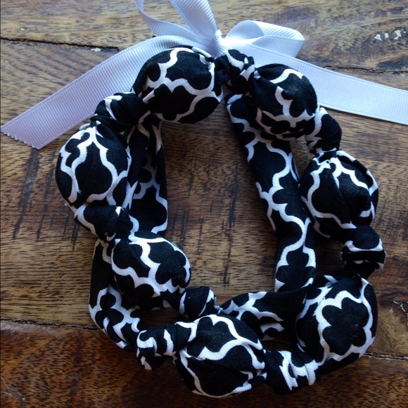 Fabric teething/nursing/statement necklace