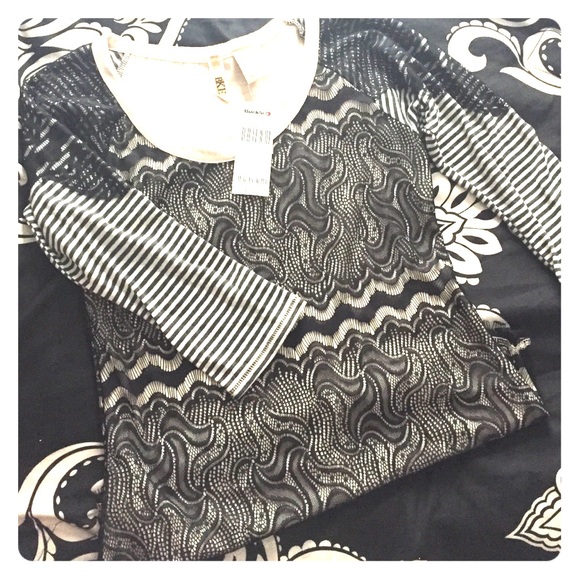 Buckle BKE Black/Nude 3/4 sleeve top