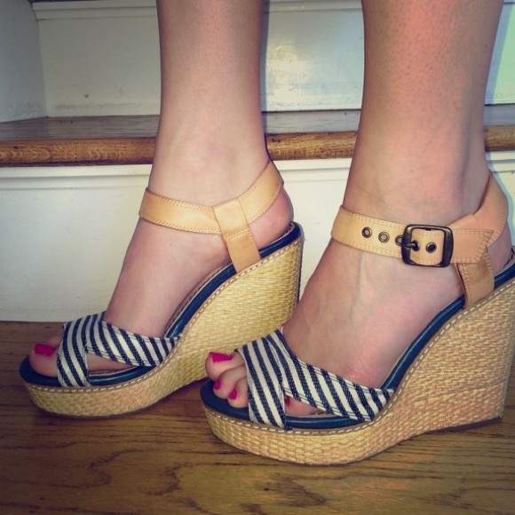 Splendid Leather & Canvas Wedges