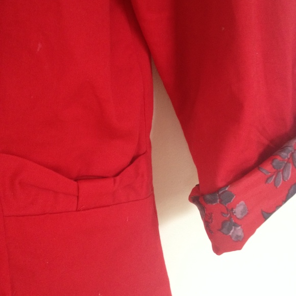 Red blazer - Picture 2 of 3