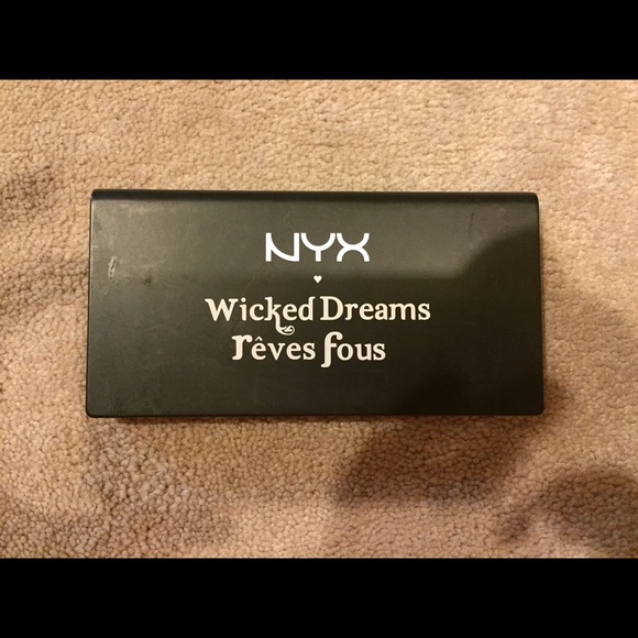 Wicked Dream Palette by NYX