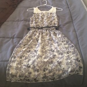 Grey old style dress