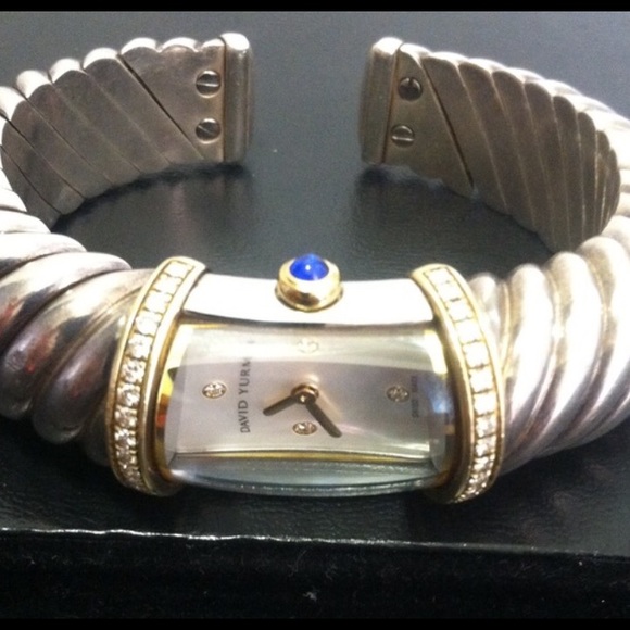 Authentic David Yurman w/ Dia & 18k Gold Accents💎