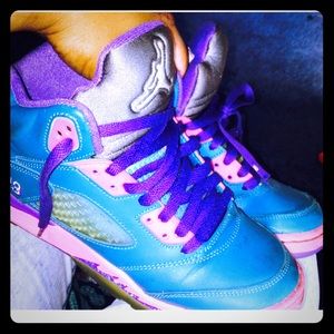 Tiffany 5s Size 5