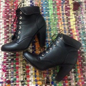 Bamboo winter booties