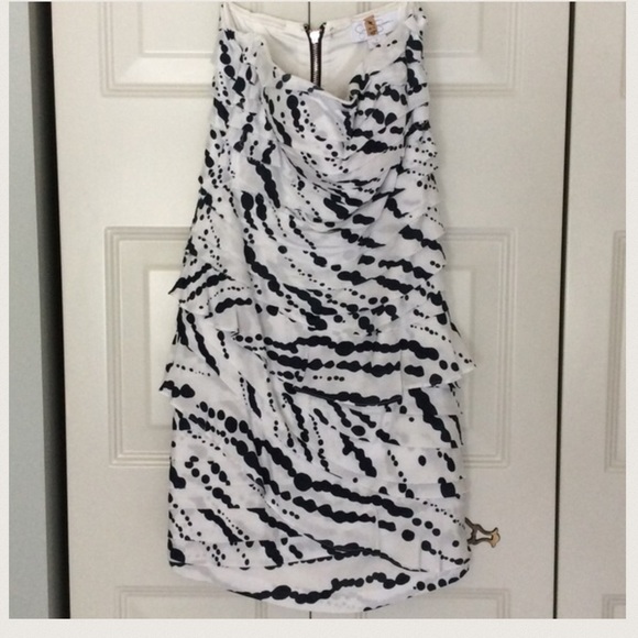 Jessica Simpson flirty dress - Picture 3 of 4