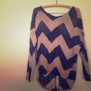 Knitted button up back long sleeve shirt