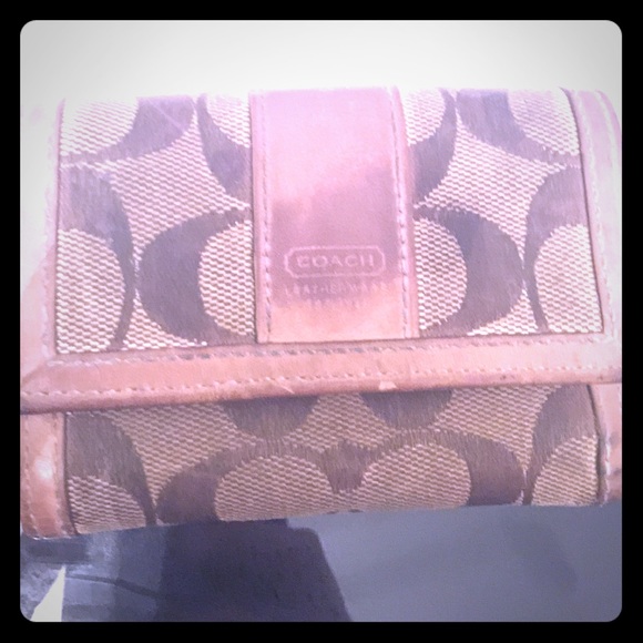 Used coach wallet