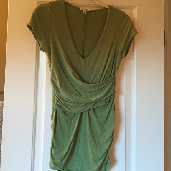 V-necked shirt