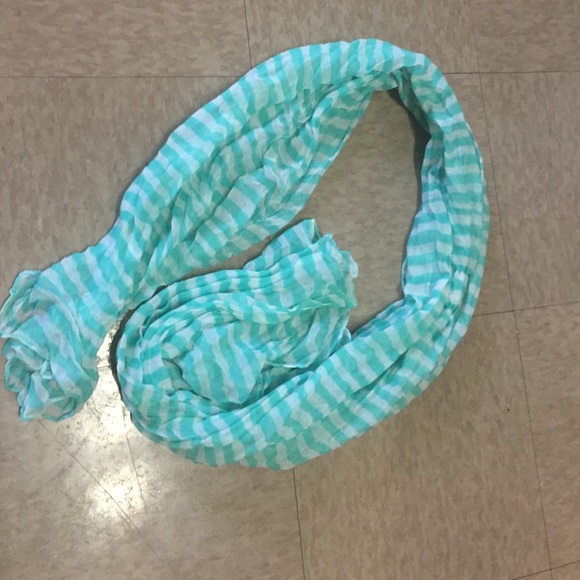 Striped scarf