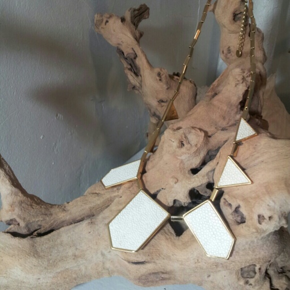 House of Harlow 1960 5 Station Necklace.