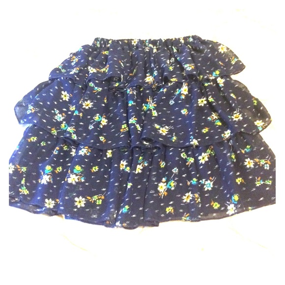 XS Mossimo skirt