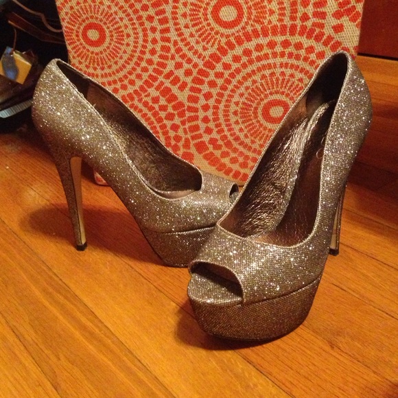 Also peep toe stiletto