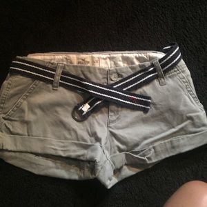 Hollister grey shorts with navy belt